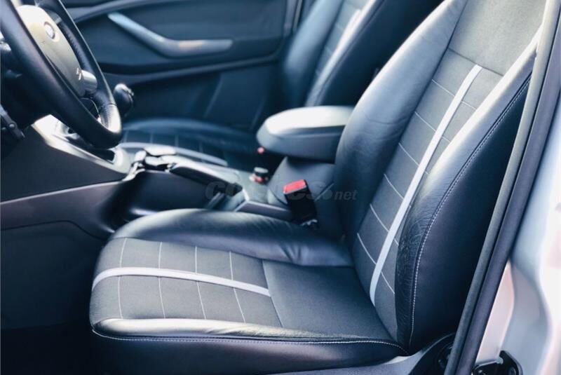 FORD Kuga 2.0 TDCi 4WD Titanium 5p.