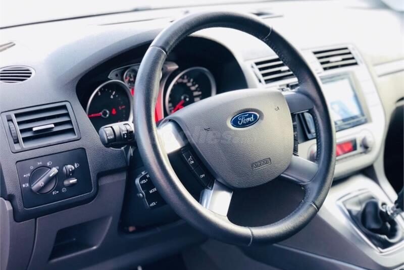 FORD Kuga 2.0 TDCi 4WD Titanium 5p.