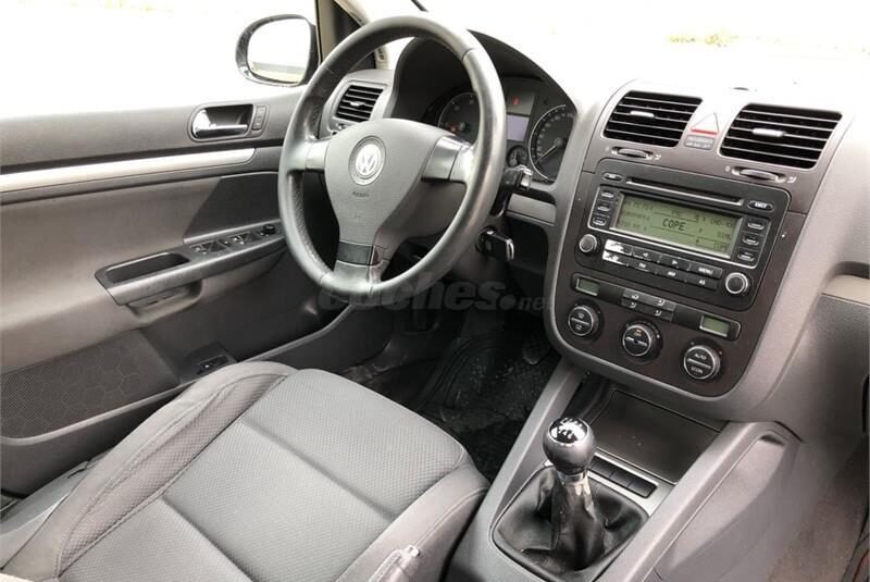 VOLKSWAGEN Golf 2.0 TDI Sportline 5p.