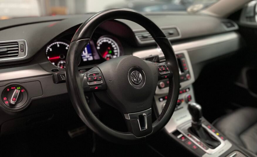 VOLKSWAGEN Passat Alltrack 2.0 TDI 177cv DSG 4motion BMT 5p.
