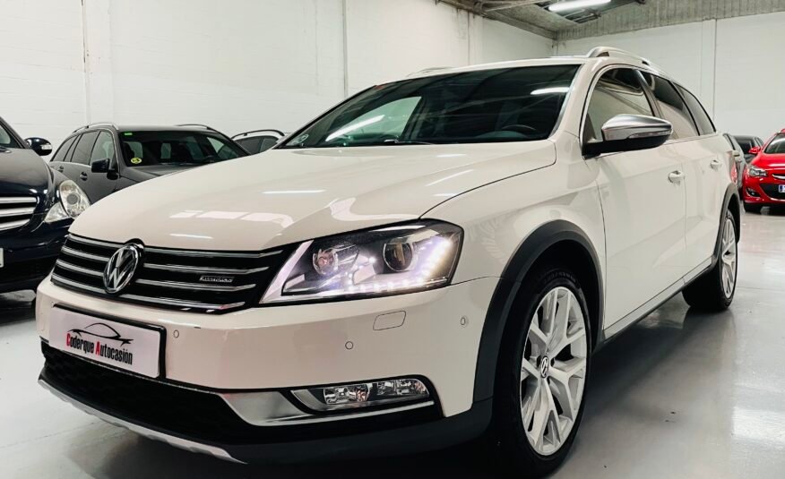 VOLKSWAGEN Passat Alltrack 2.0 TDI 177cv DSG 4motion BMT 5p.