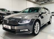 VOLKSWAGEN Passat Sport