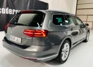 VOLKSWAGEN Passat Sport