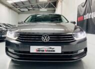 VOLKSWAGEN Passat Sport