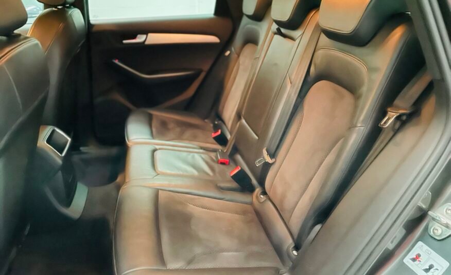 AUDI Q5 3.0tdi Quattro Sline
