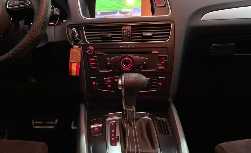 AUDI Q5 3.0tdi Quattro Sline