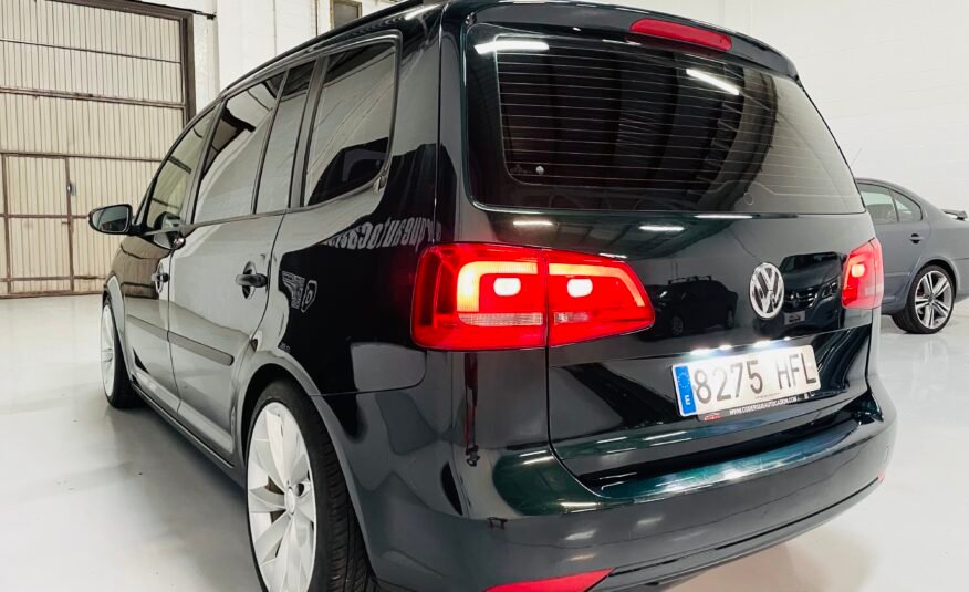 VOLKSWAGEN Touran 1.6tdi