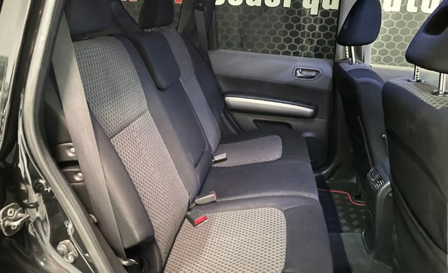NISSAN Xtrail SE