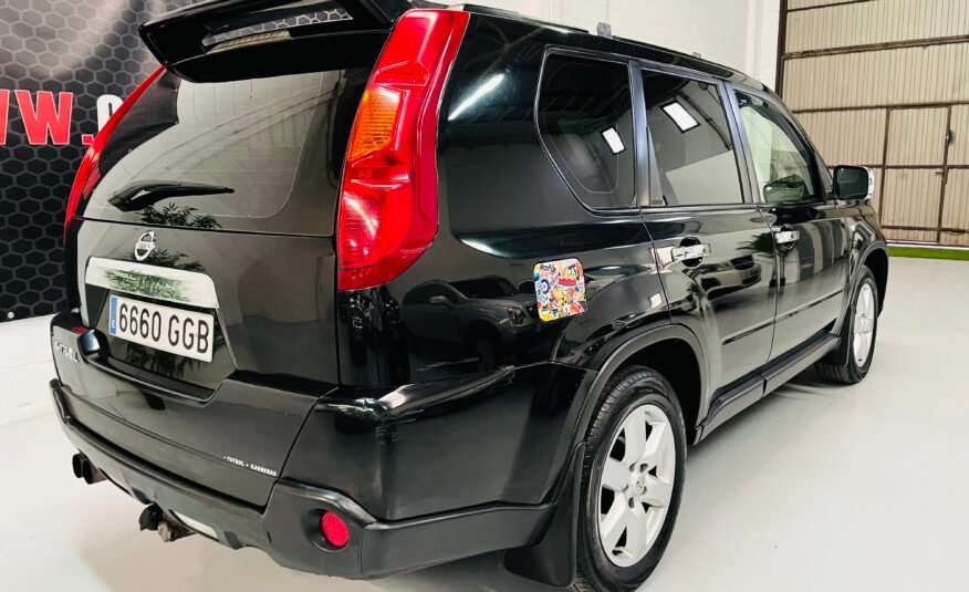 NISSAN Xtrail SE