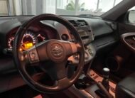 TOYOTA Rav4 SPORT CROSS 4X4