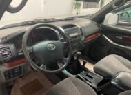 TOYOTA LAND CRUISER 8 PLAZAS