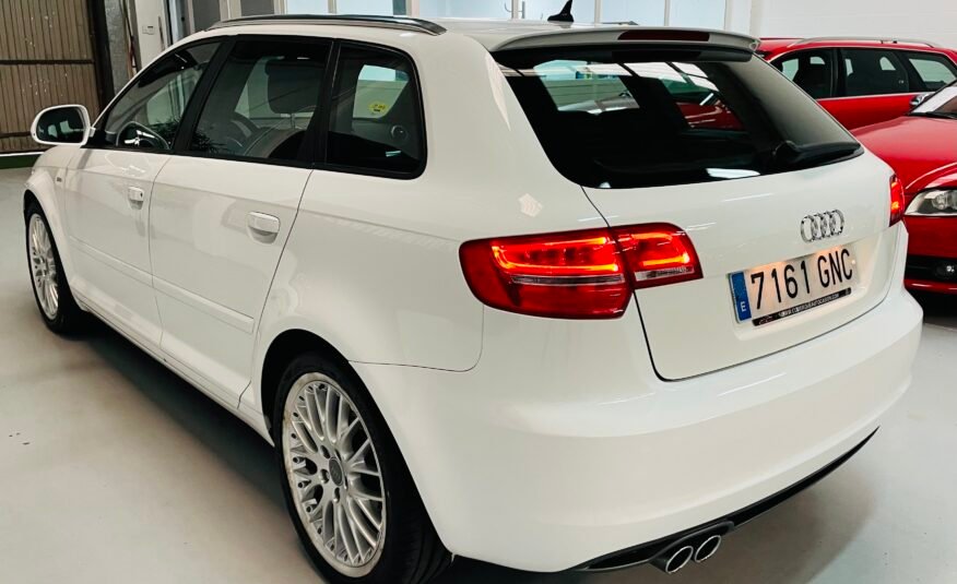 AUDI A3 SPORTBACK 2.0tdi Sline