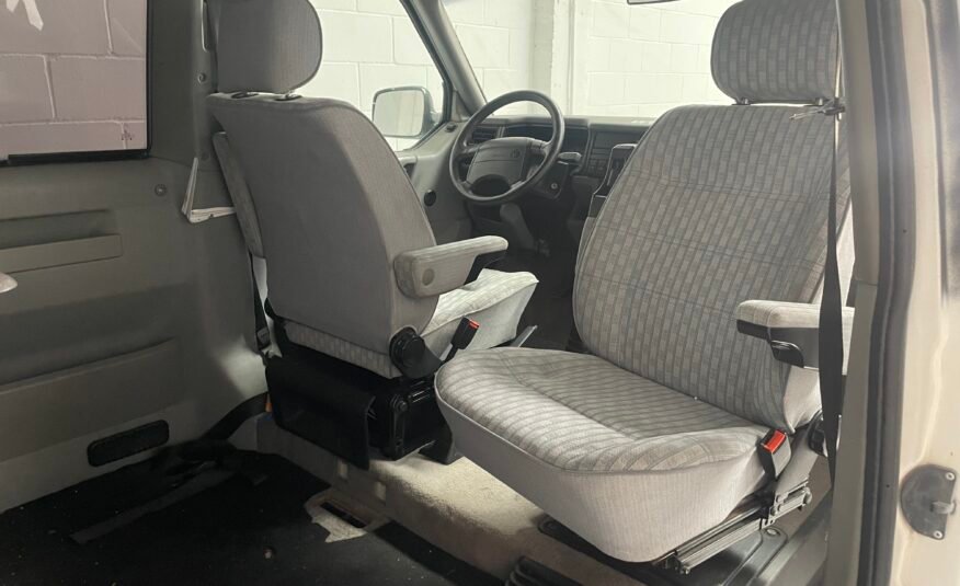 VOLKSWAGEN MULTIVAN WESTFALIA