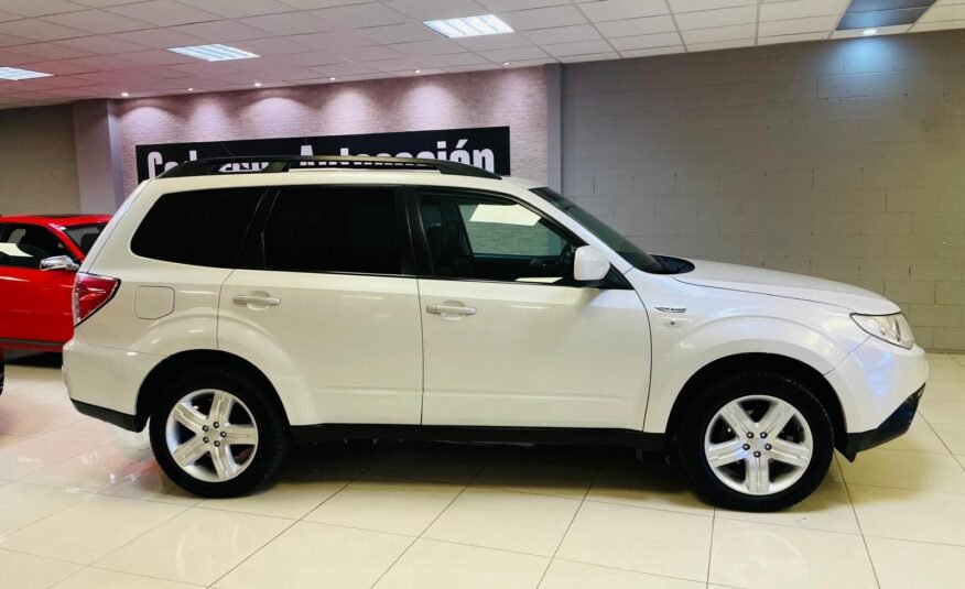 SUBARU Forester 2.0 XS Limited Plus