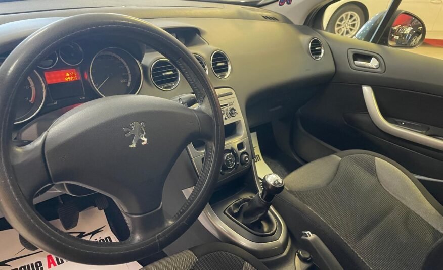 PEUGEOT 308 Confort 1.6 VTi 120