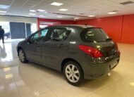PEUGEOT 308 Confort 1.6 VTi 120