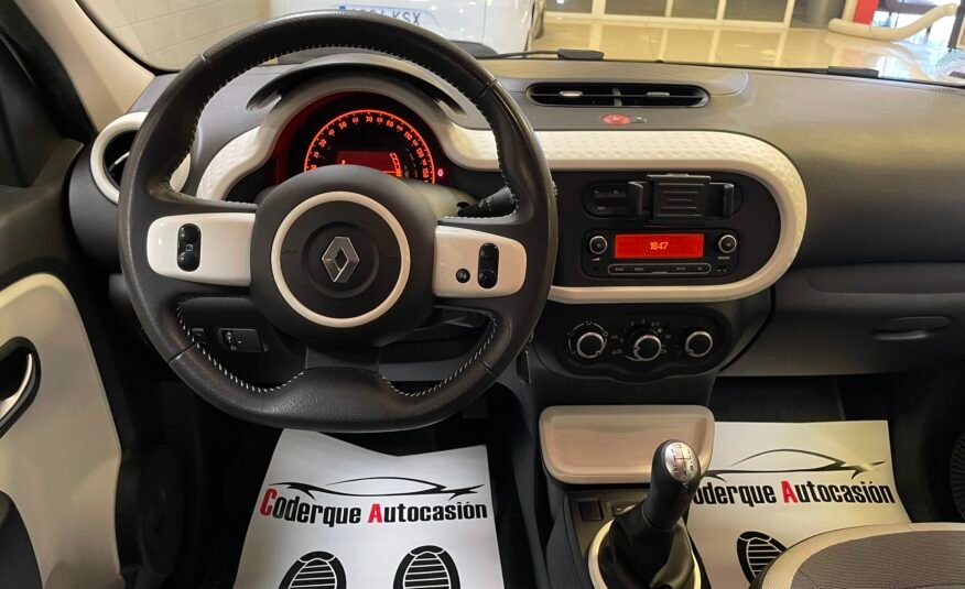 RENAULT TWINGO