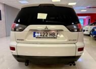 MITSUBISHI Outlander 220 DID SST Kaiteki