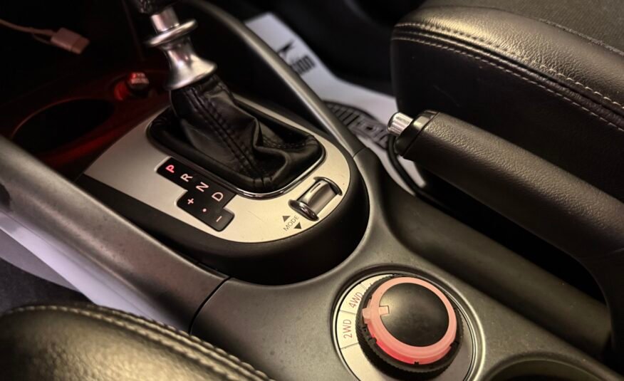 MITSUBISHI Outlander 220 DID SST Kaiteki