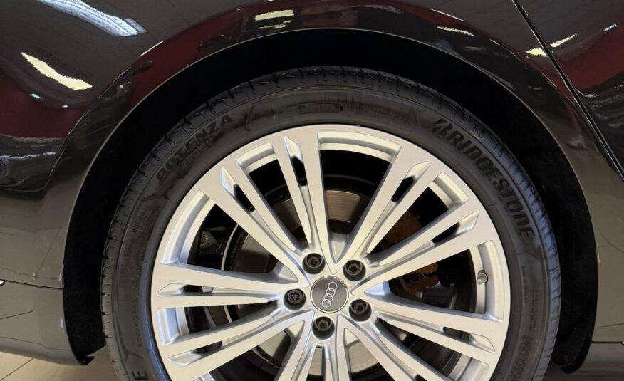 AUDI A8 3.0 TDI clean diesel quattro tiptr