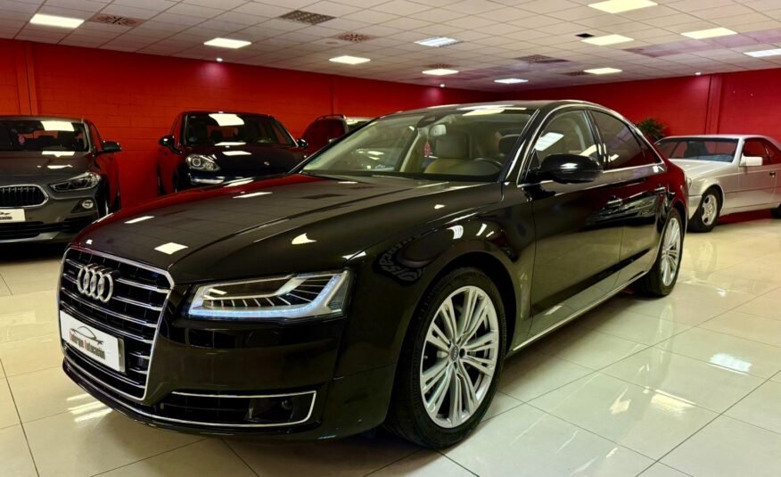 AUDI A8 3.0 TDI clean diesel quattro tiptr