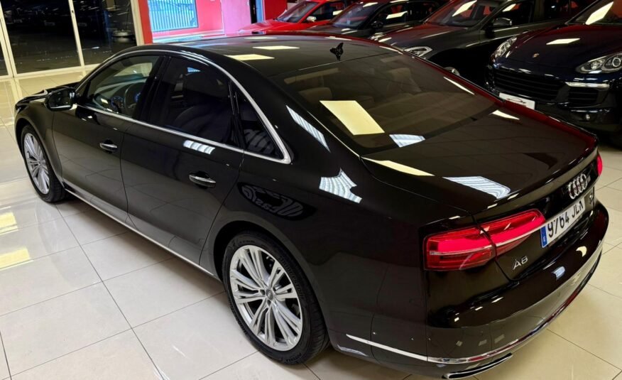 AUDI A8 3.0 TDI clean diesel quattro tiptr