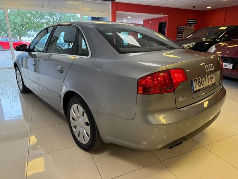 AUDI A4 2.0 TDI DPF