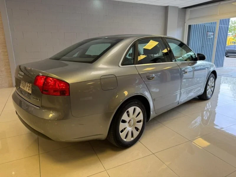 AUDI A4 2.0 TDI DPF