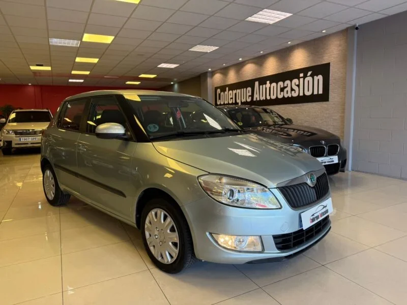 SKODA FABIA 1.2 12V YOUNG