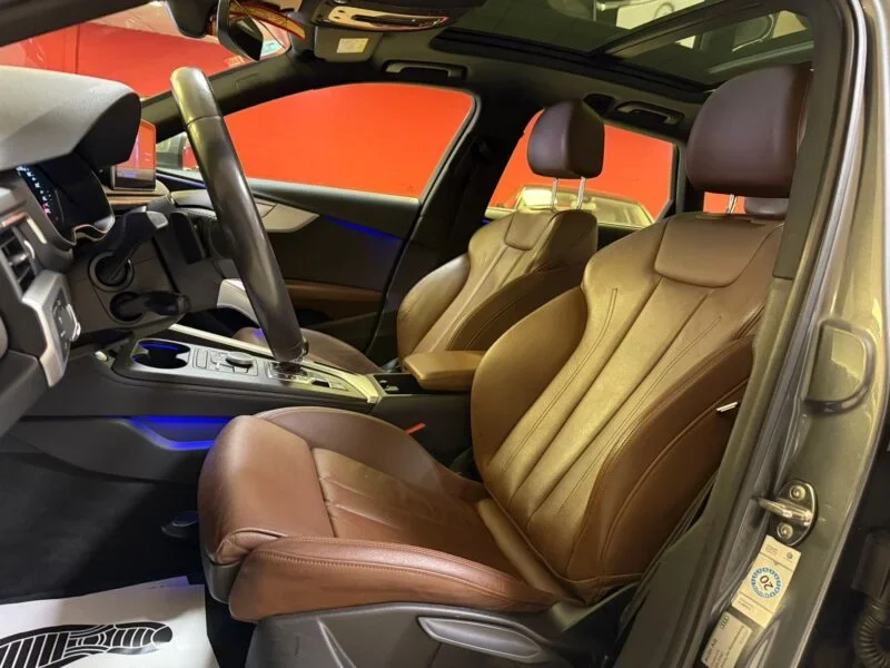 AUDI A4 AVANT Advanced 2.0tdi 190cv Stronic