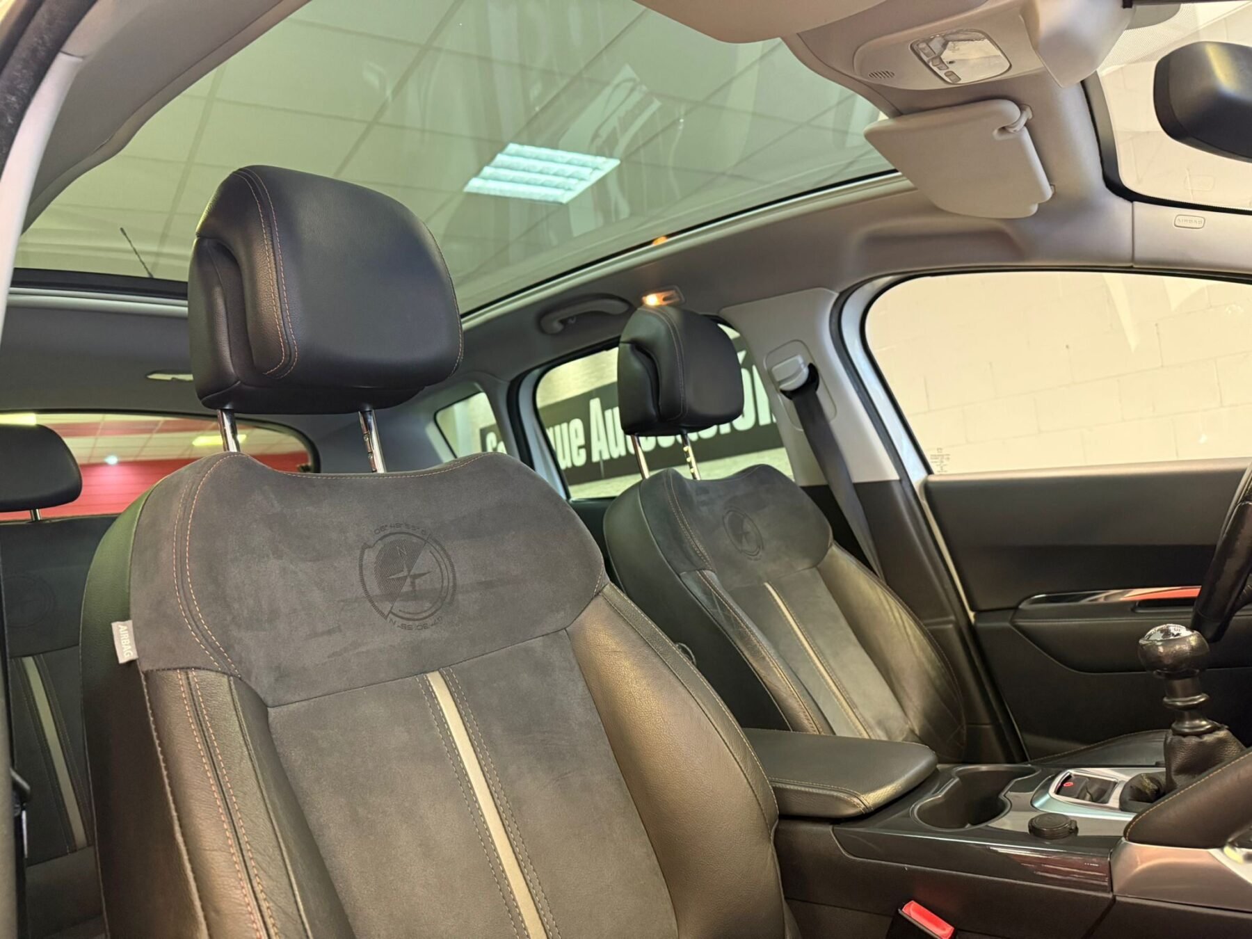 PEUGEOT 3008 CROSSWAY 1.6 BLUEHDI 120 EAT6