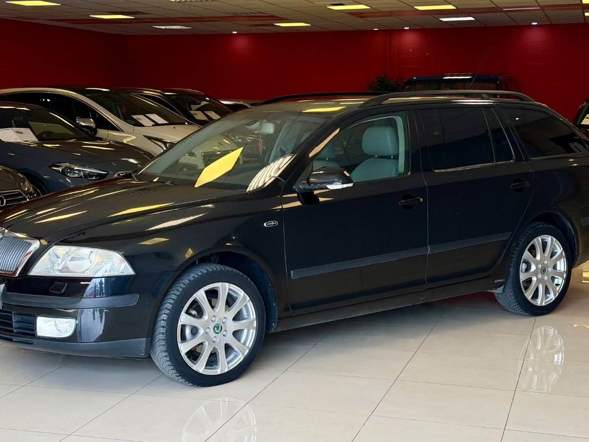 SKODA OCTAVIA Combi 2.0 TDI LK DSG