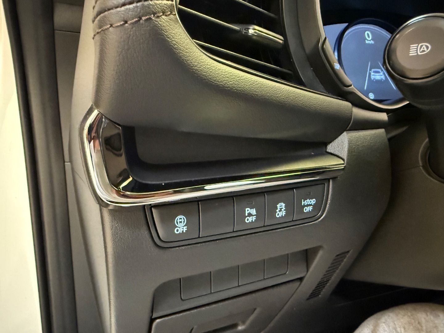 MAZDA 3 eSKYACTIVG 90KW EXCLUSIVELINE