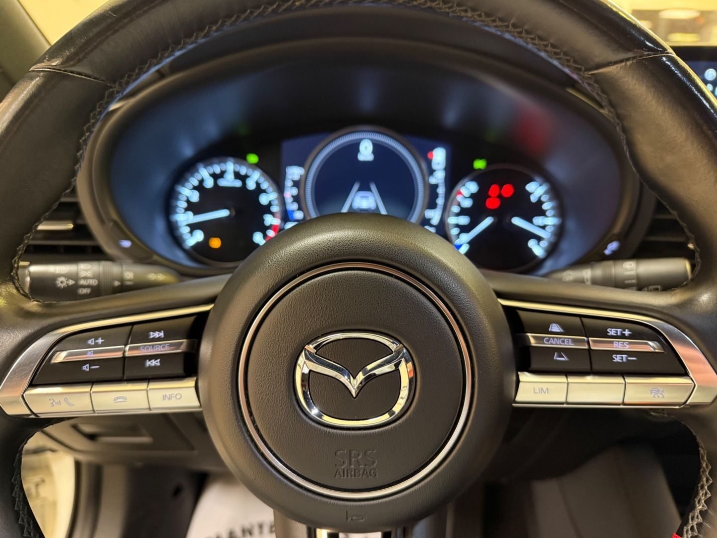 MAZDA 3 eSKYACTIVG 90KW EXCLUSIVELINE