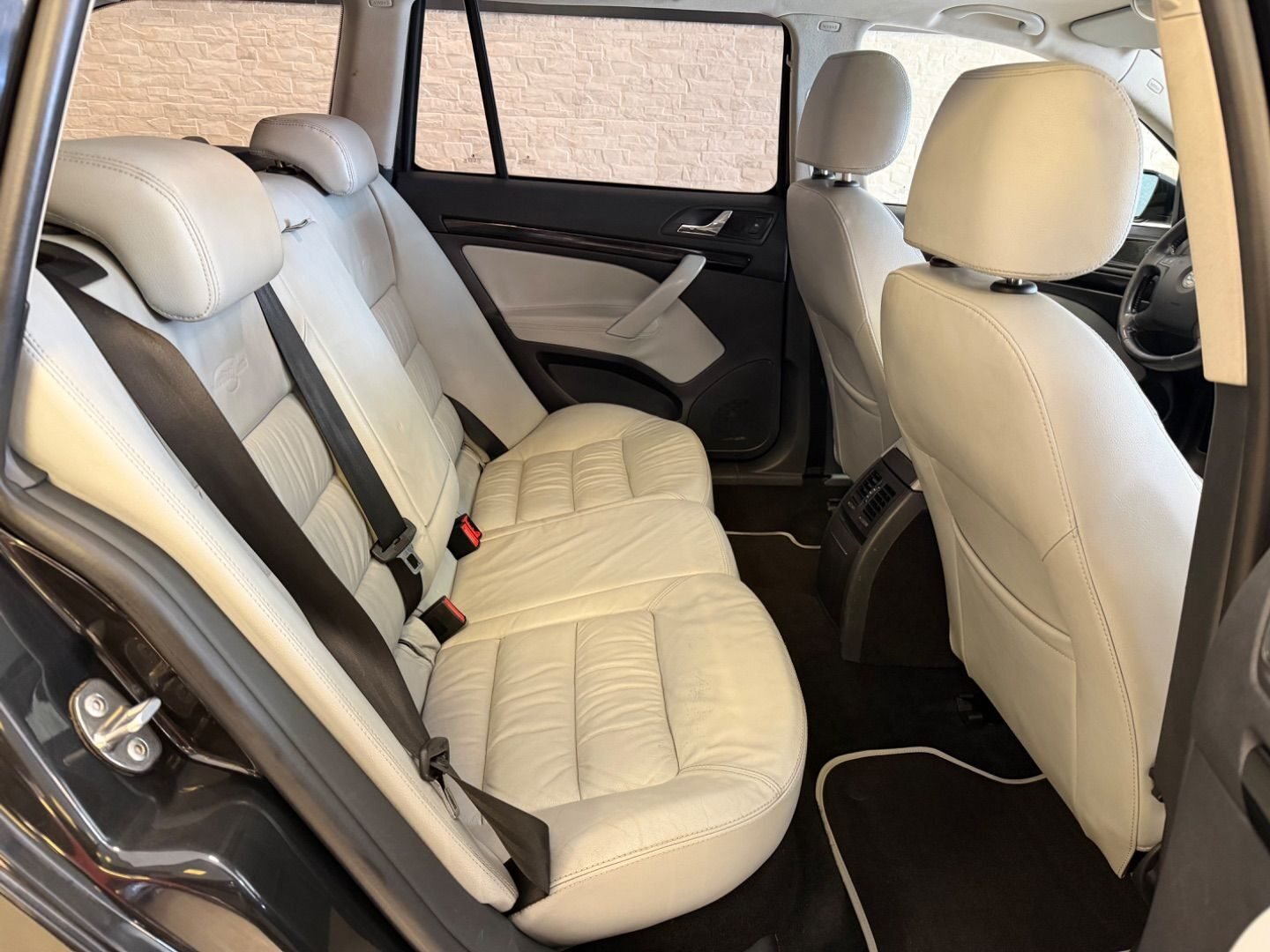 SKODA OCTAVIA Combi 2.0 TDI LK DSG