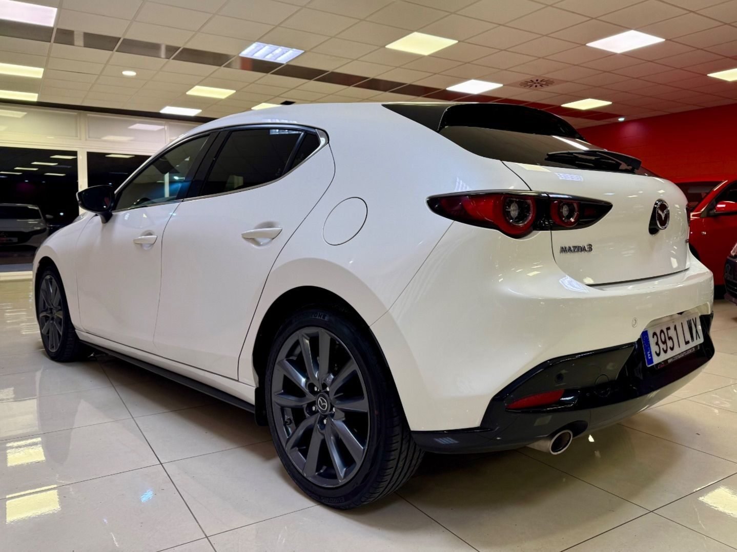 MAZDA 3 eSKYACTIVG 90KW EXCLUSIVELINE
