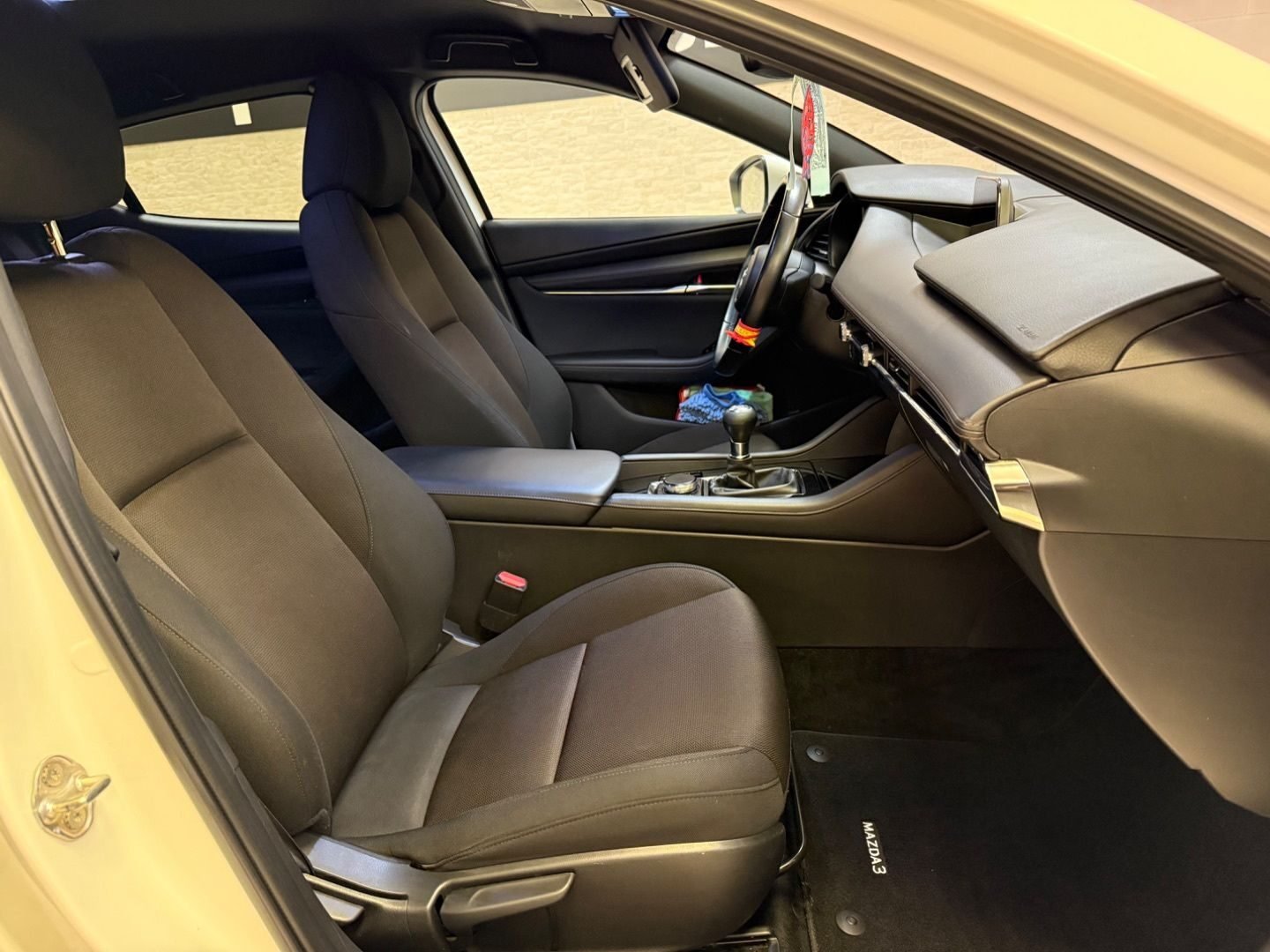 MAZDA 3 eSKYACTIVG 90KW EXCLUSIVELINE