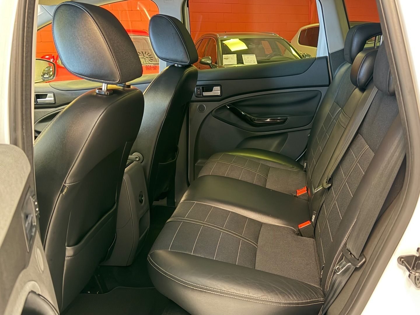 FORD Kuga 2.0 TDCi 2WD Titanium S