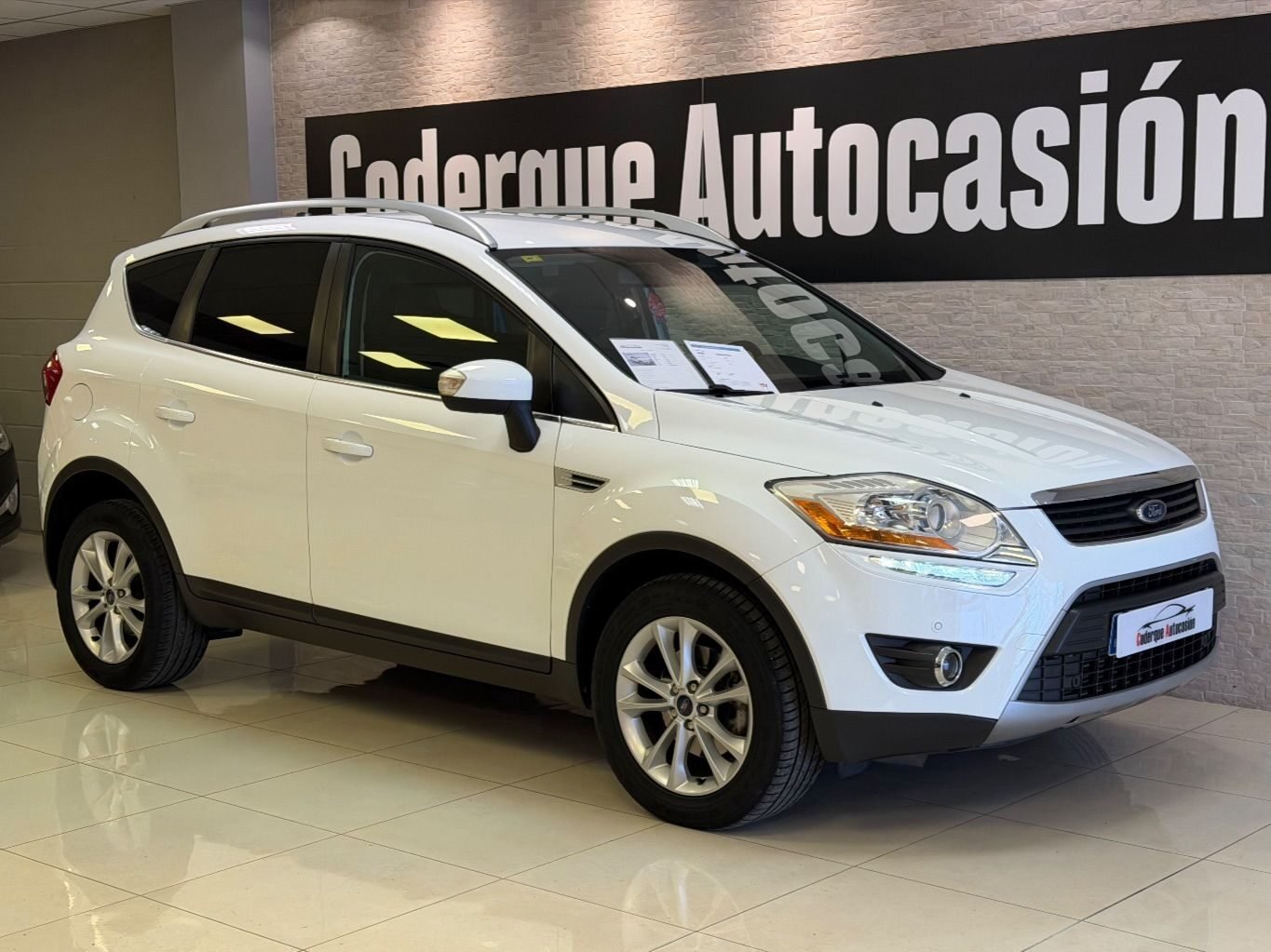 FORD Kuga 2.0 TDCi 2WD Titanium S