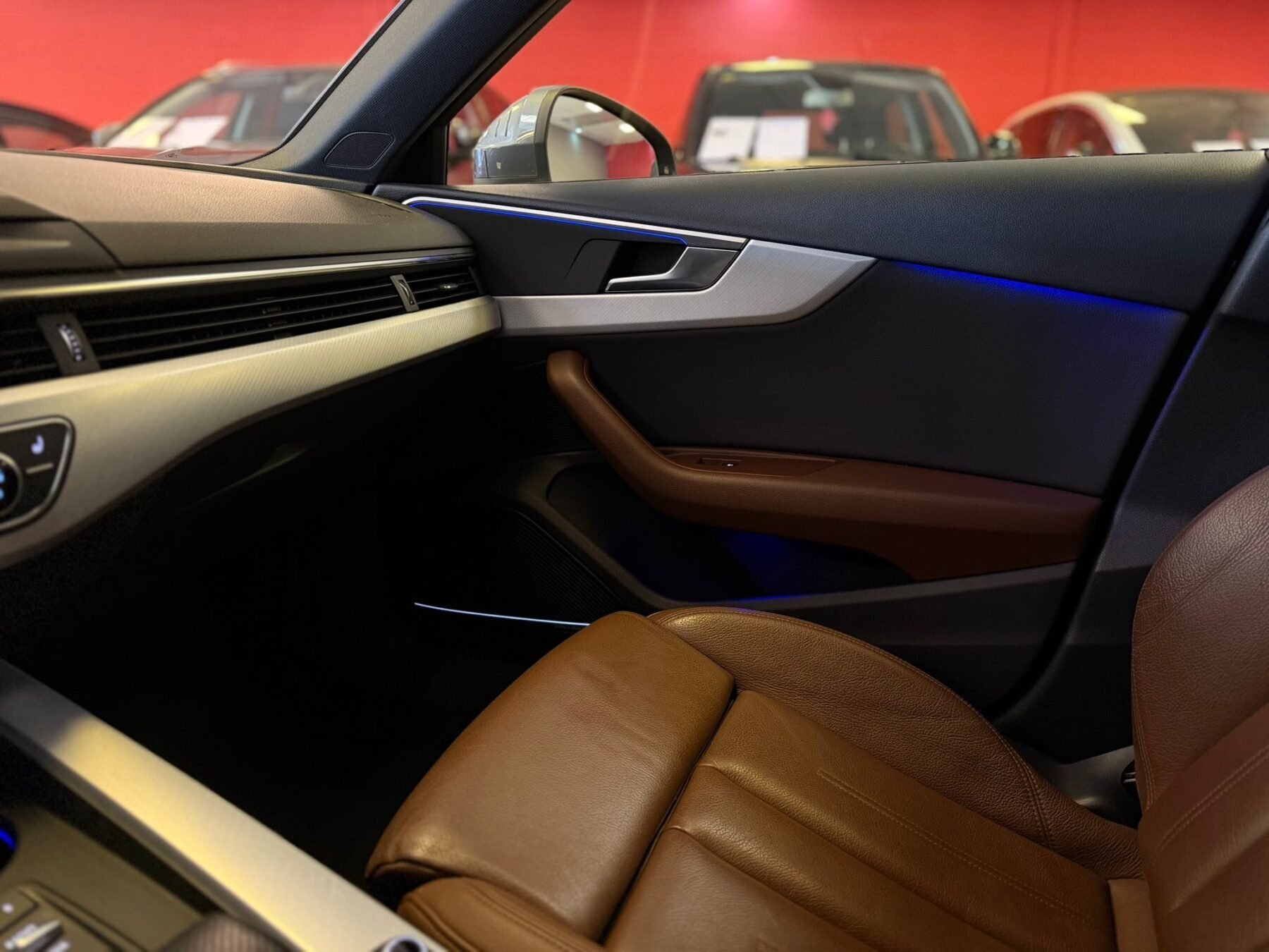 AUDI A4 design 2.0 TDI S tro Avant