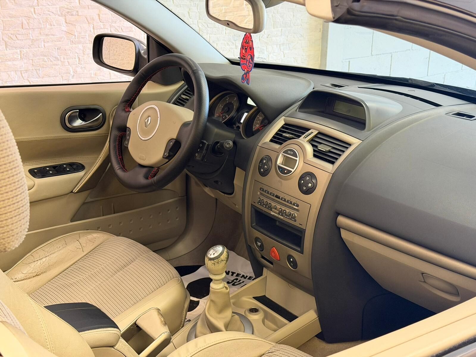 RENAULT Megane Coupecabrio Privilege 1.9dCi