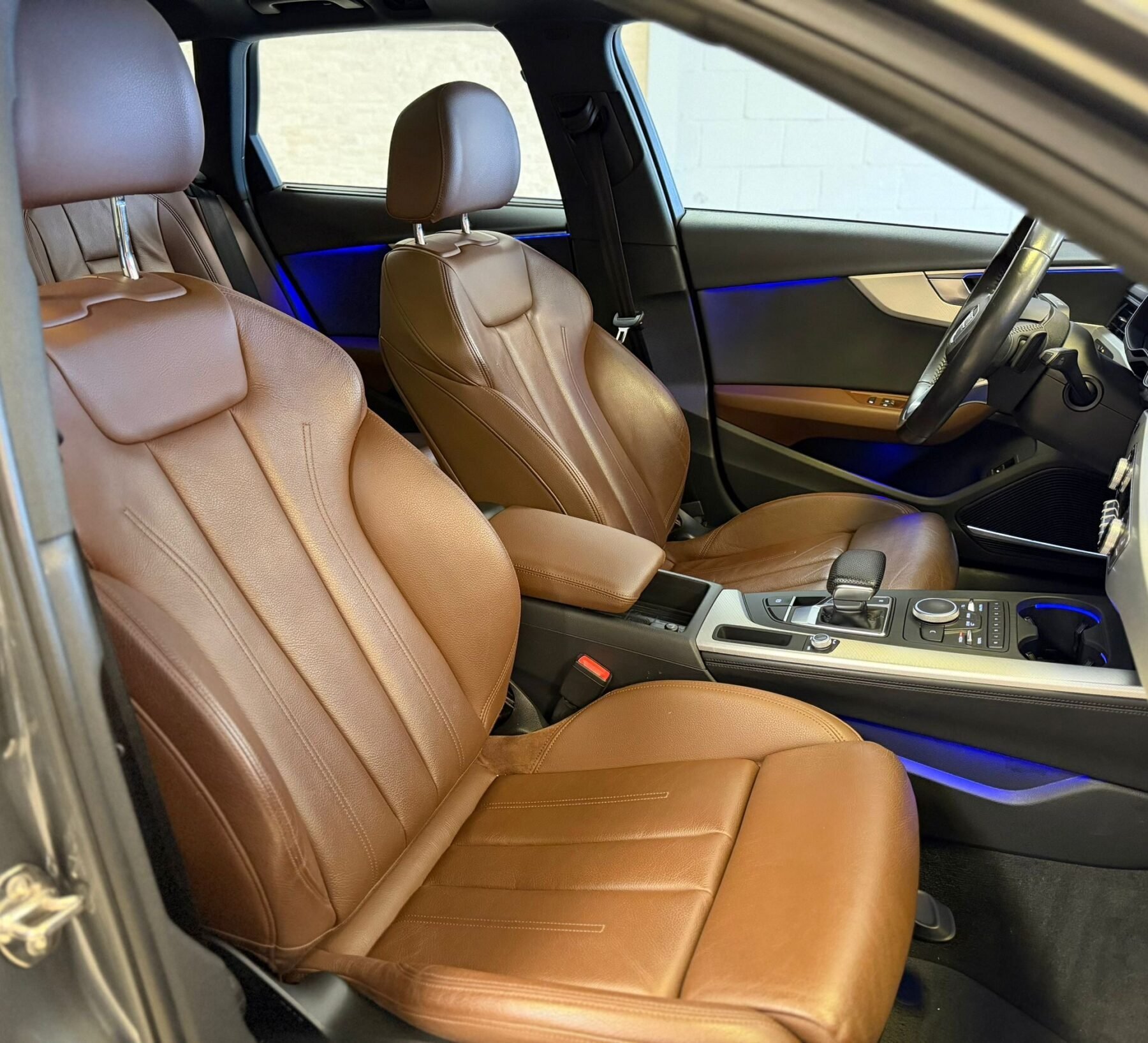 AUDI A4 design 2.0 TDI S tro Avant