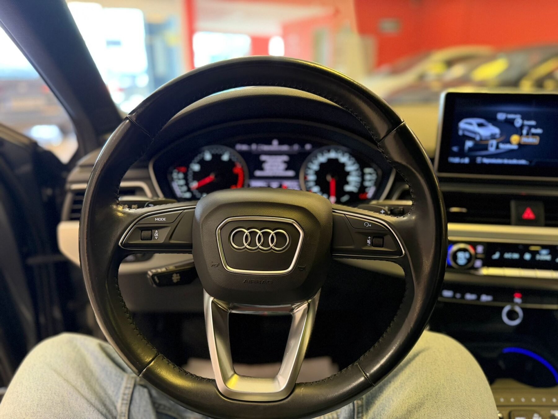 AUDI A4 design 2.0 TDI S tro Avant