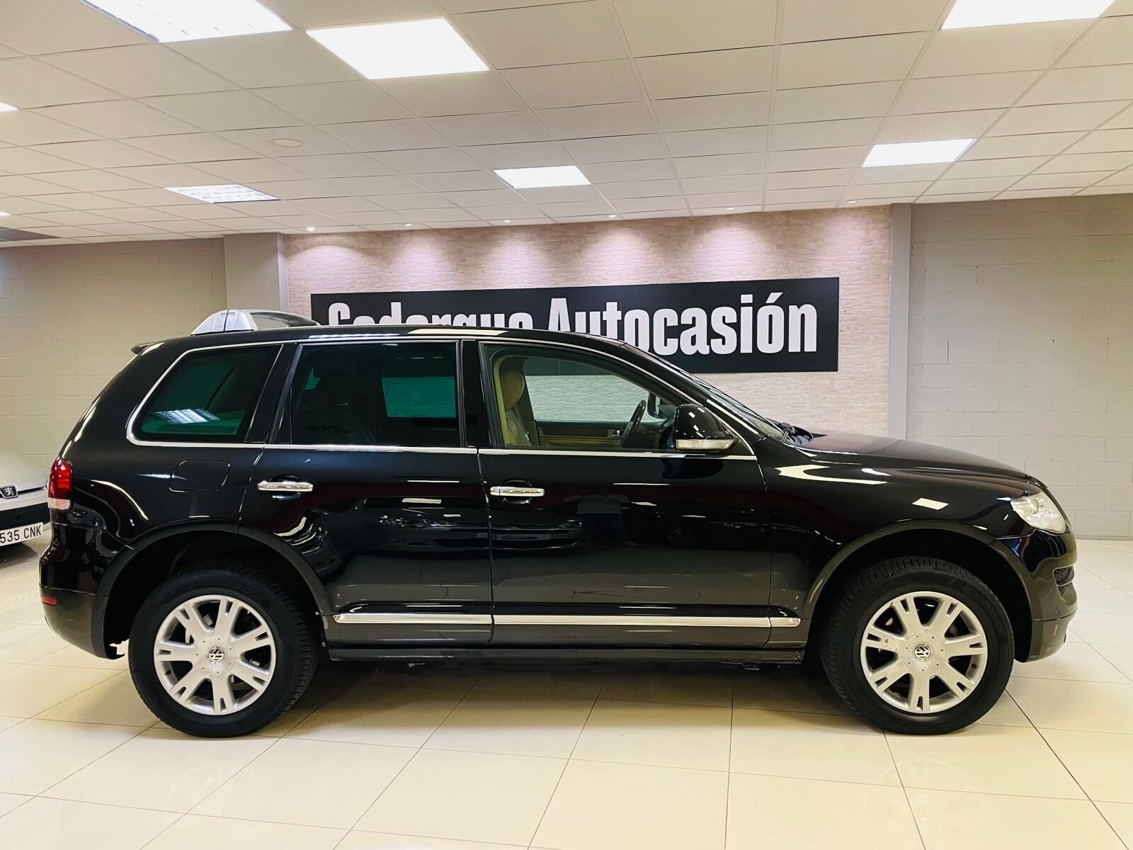 VOLKSWAGEN TOUAREG 2.5 R5 TDI Motion Tiptronic