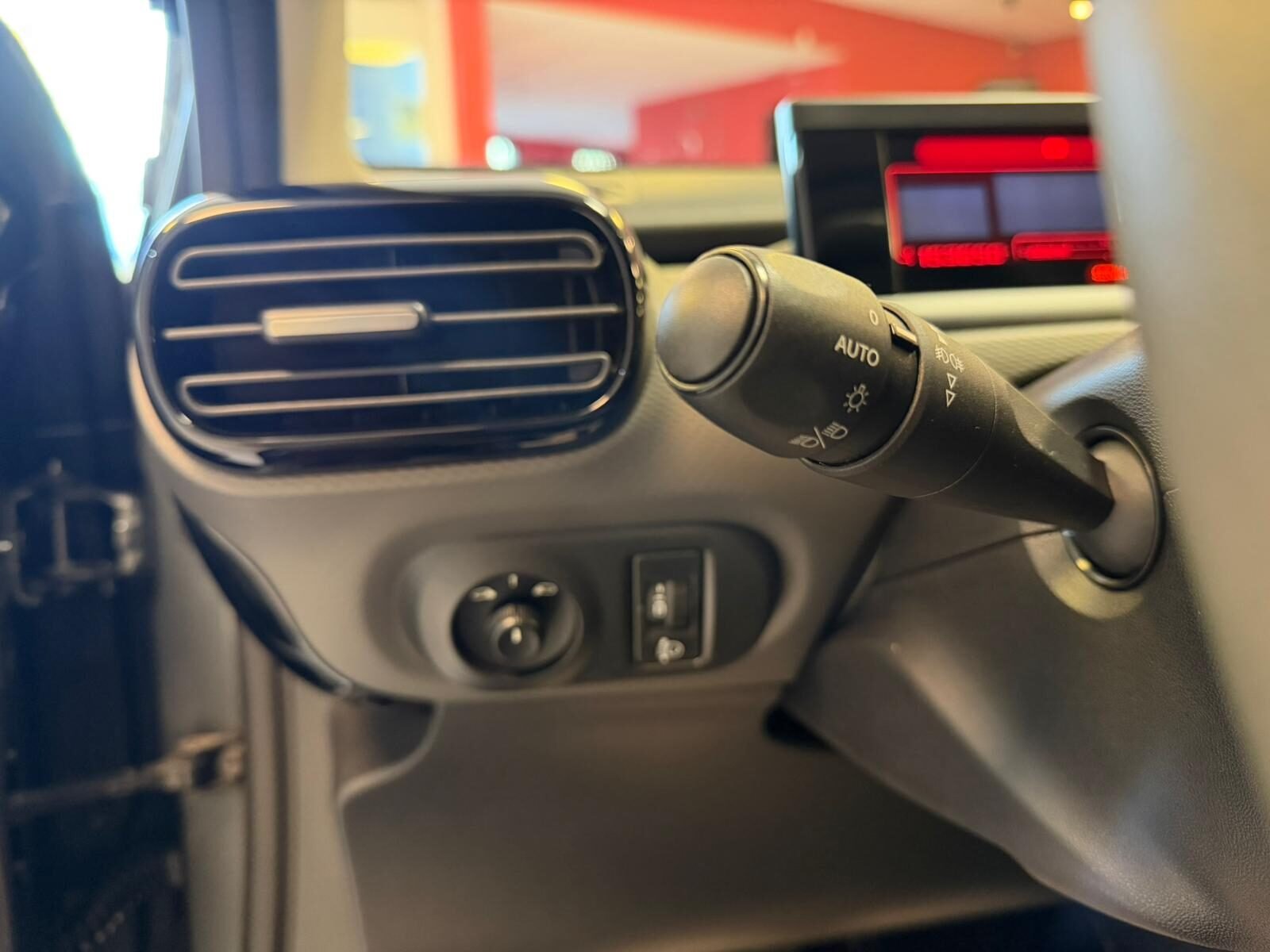 CITROEN C4 CACTUS BlueHDI 100 ETG6 Live