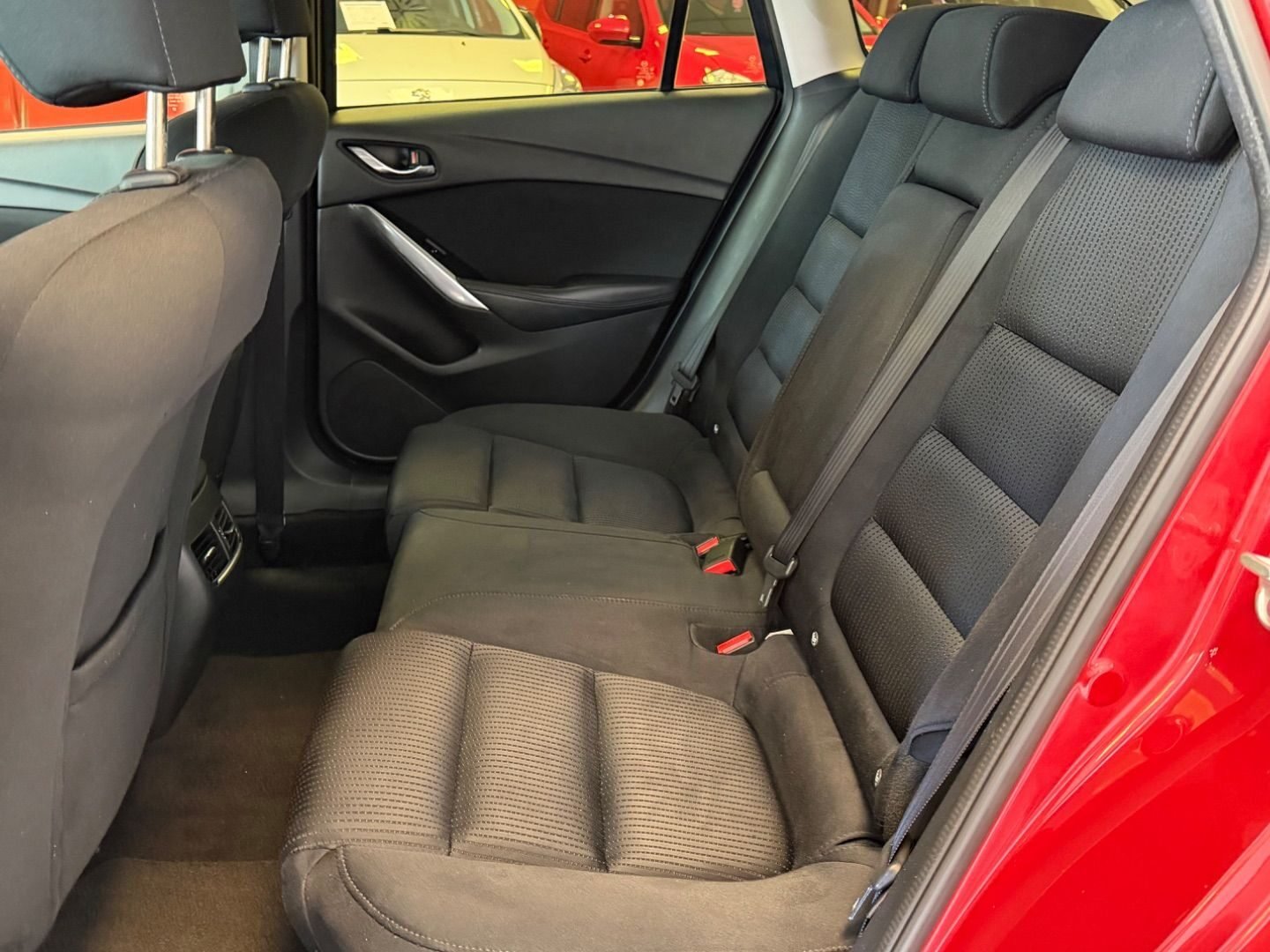 MAZDA 6 2.2 SKYACTIVED 110kW Zenith Black WGN