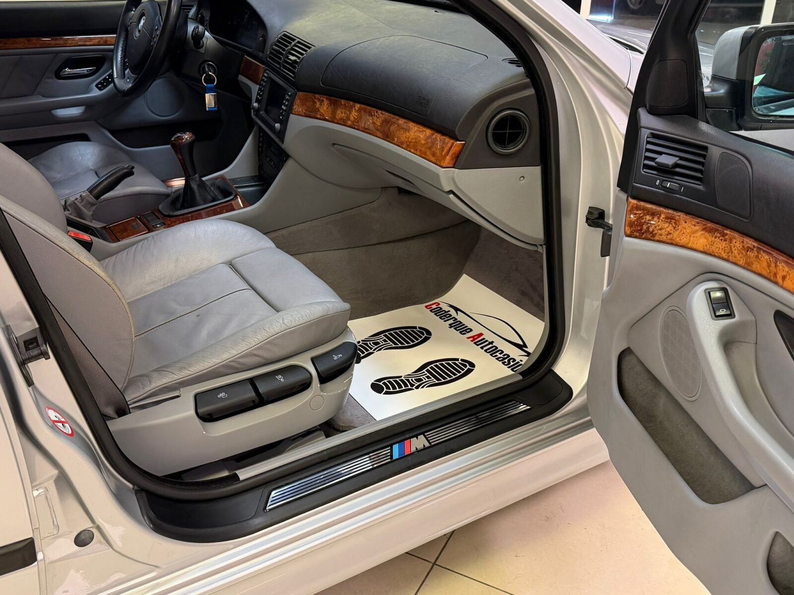BMW 530i E39 231CV