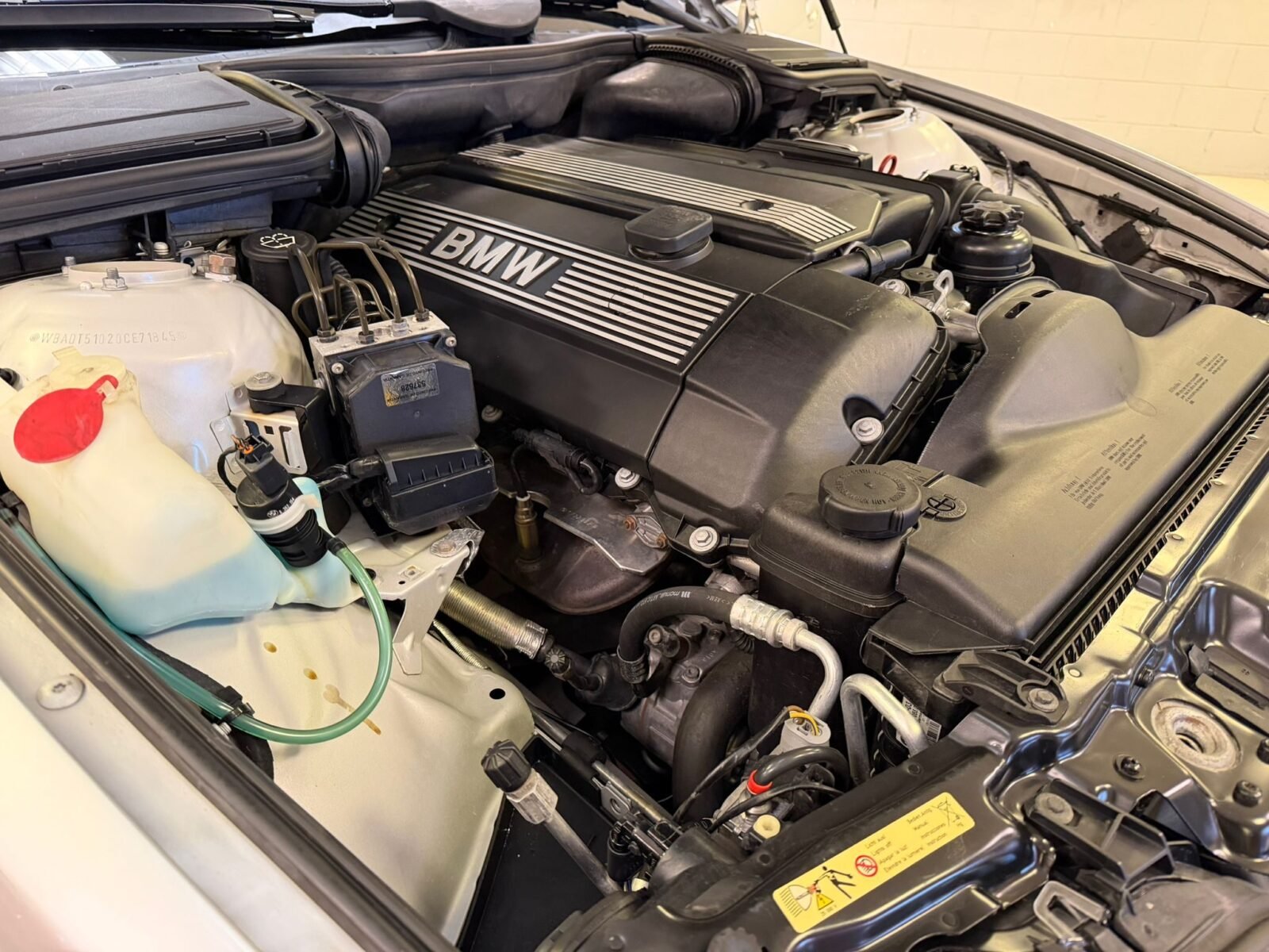 BMW 530i E39 231CV