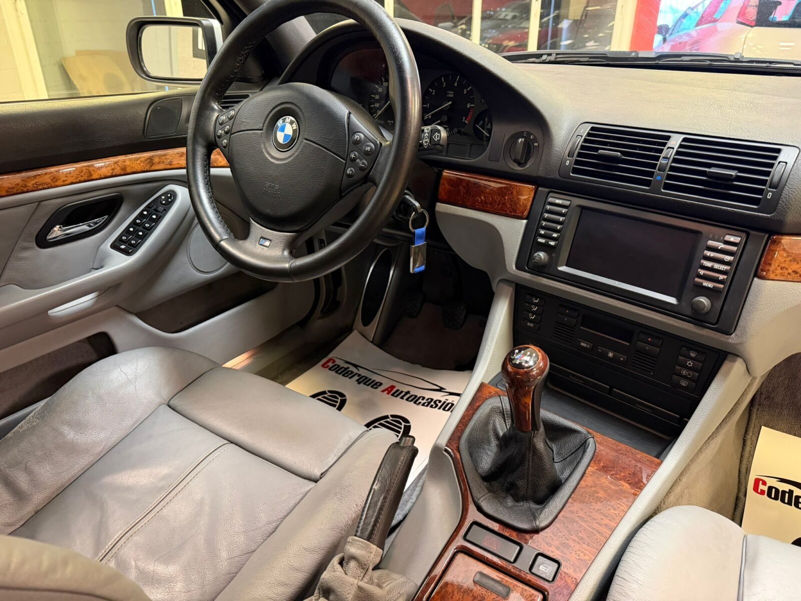 BMW 530i E39 231CV