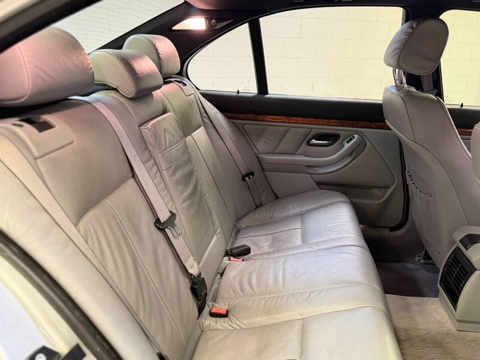 BMW 530i E39 231CV